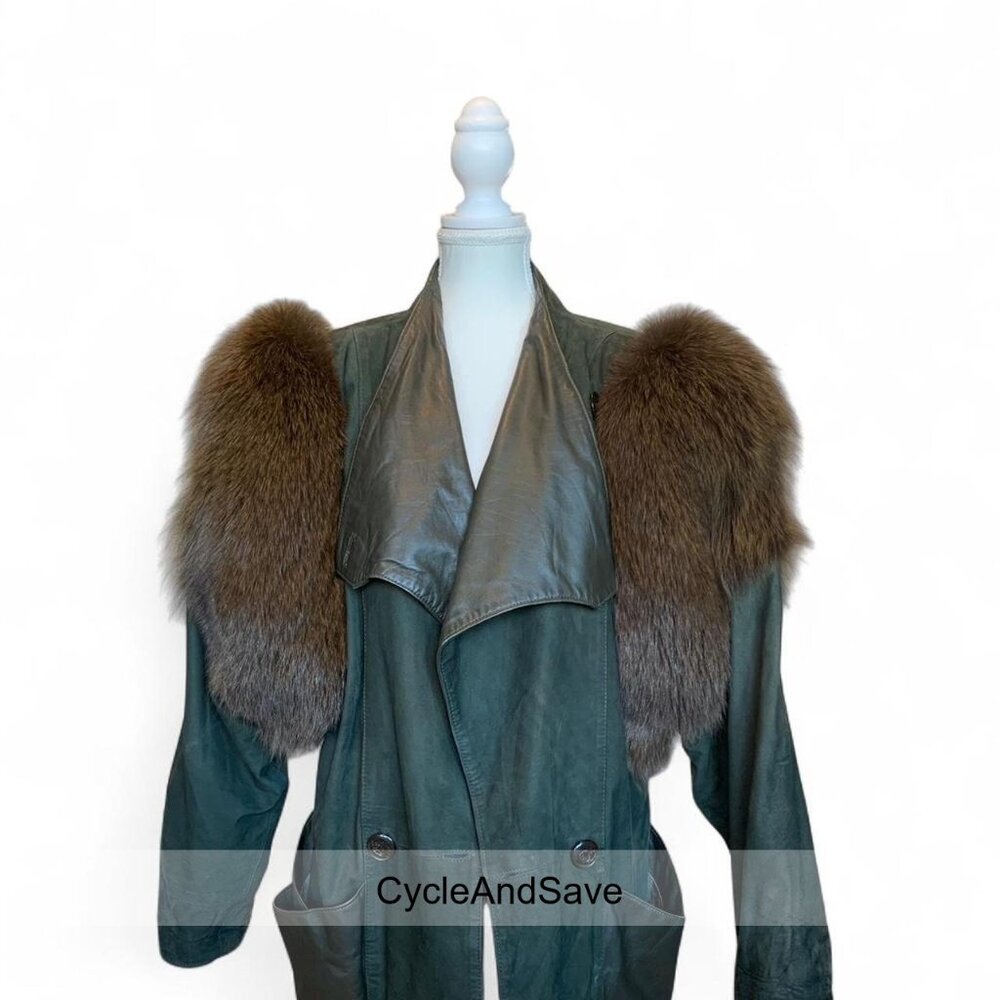 Toppolino Vintage Suede Leather Coat with Fox Fur - Chic Women's Outerwear M/L